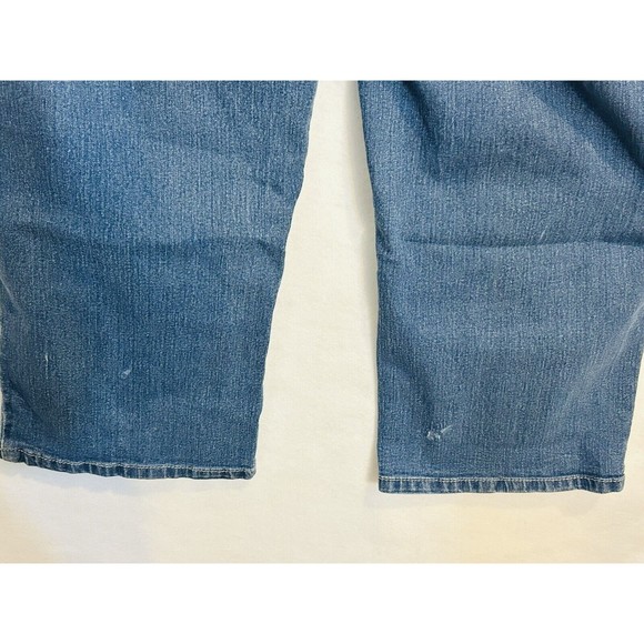 Lane Bryant Avenue Womens Capri Jeans Size 18 Light Blue Wash Embellished Pocket - Picture 8 of 10